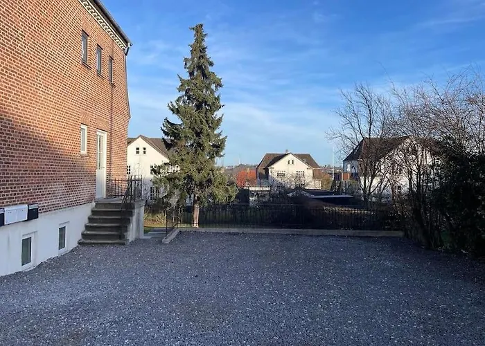 Apartamento H2 Free Parking, Budget Friendly Aalborg